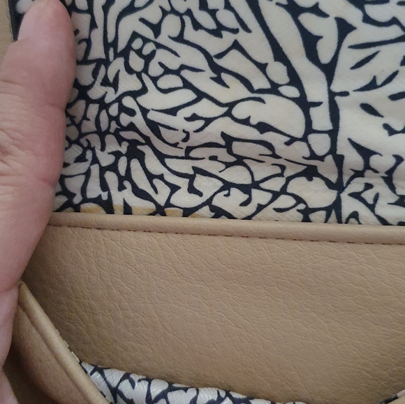 Max Studio Wallet. - Picture 4 of 4